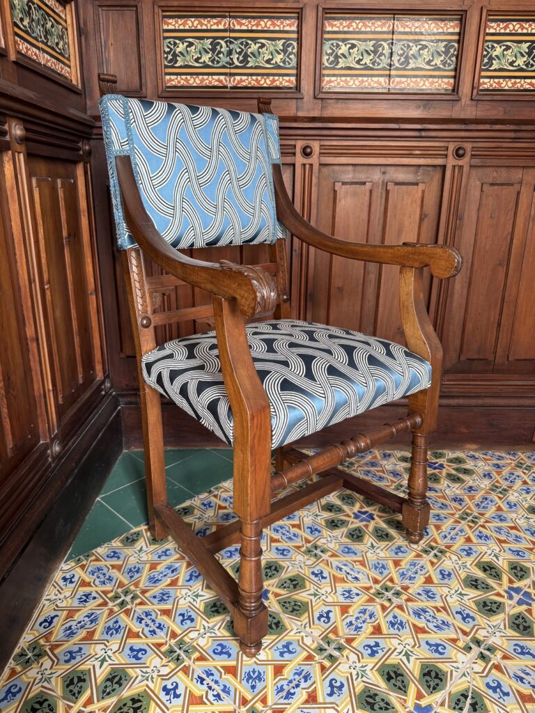 sillas tapicería azul